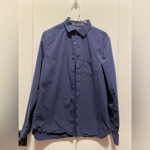 (3/$15) American Eagle Men’s long sleeve button up shirt, Medium
